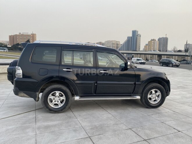Mitsubishi Pajero 2007, 180,000 km - 3.0 l - Bakı