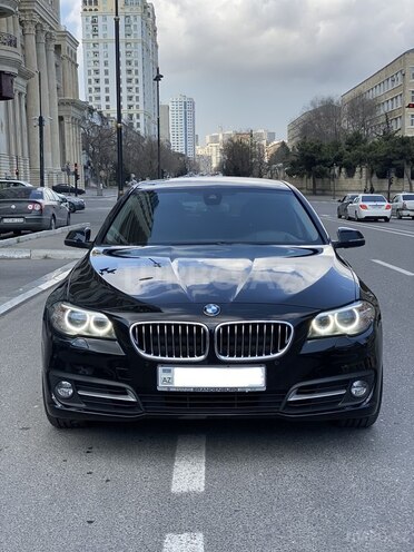 BMW 520 2014, 210,000 km - 2.0 л - Bakı