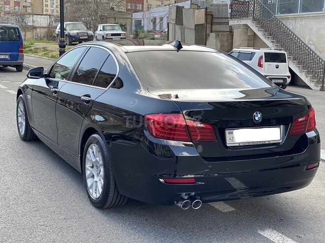 BMW 520 2014, 210,000 km - 2.0 л - Bakı