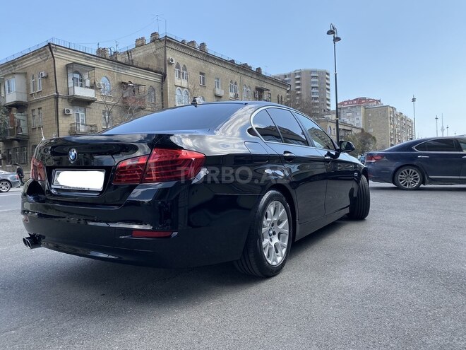 BMW 520 2014, 210,000 km - 2.0 л - Bakı