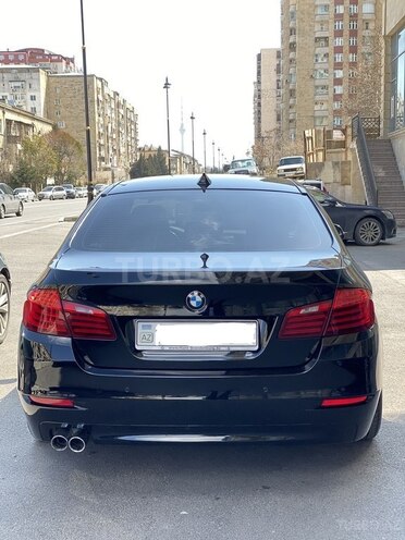BMW 520 2014, 210,000 km - 2.0 л - Bakı