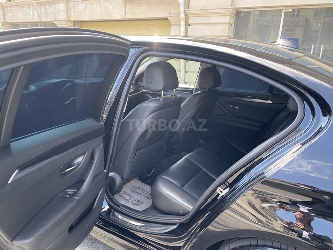 BMW 520 2014, 210,000 km - 2.0 л - Bakı