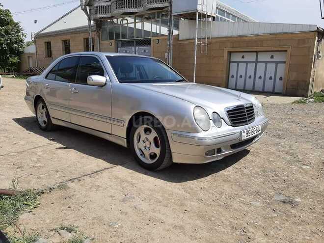 Mercedes E 240 2000, 277,000 km - 2.4 l - Tovuz