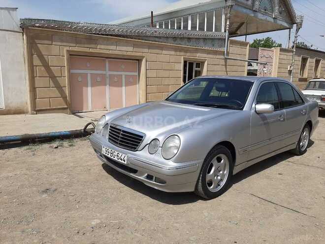 Mercedes E 240 2000, 277,000 km - 2.4 l - Tovuz