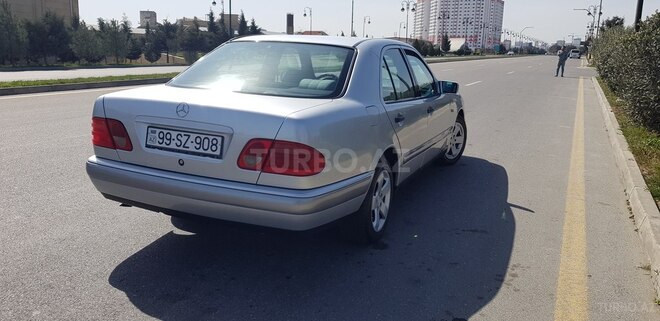 Mercedes E 230 1996, 323,214 km - 2.3 l - Bakı