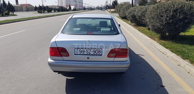 Mercedes E 230 1996, 323,214 km - 2.3 l - Bakı