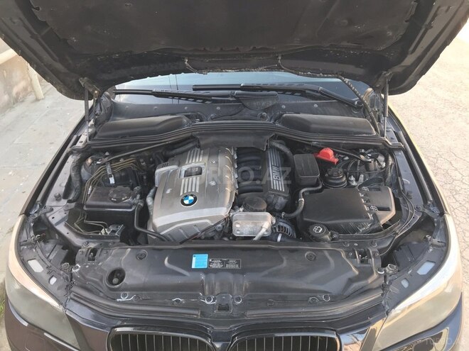 BMW 525 2006, 253,000 km - 2.5 l - Bakı
