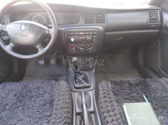 Opel Vectra 1997, 293,000 km - 1.6 l - Bakı