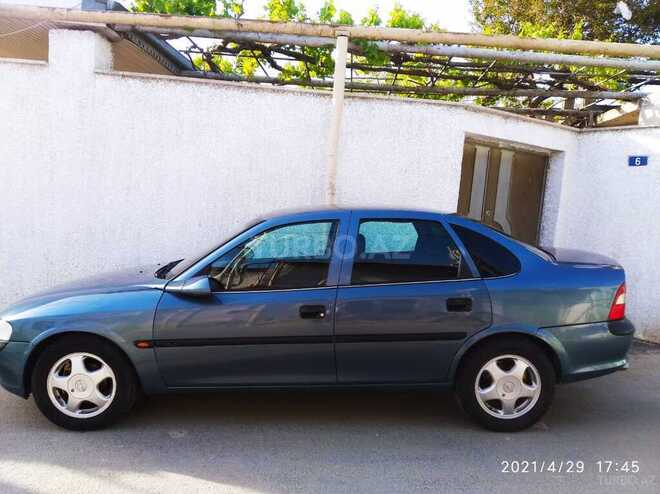 Opel Vectra 1997, 293,000 km - 1.6 l - Bakı