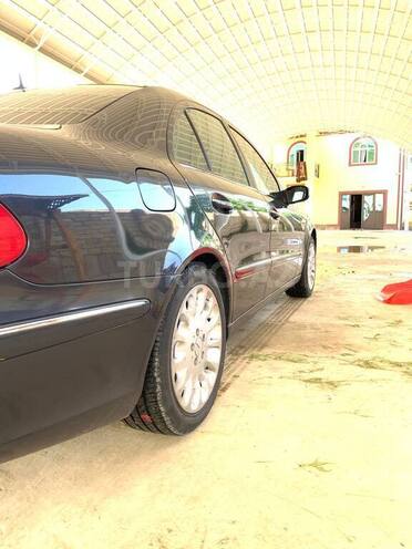 Mercedes E 240 2002, 297,000 km - 2.6 l - Masallı