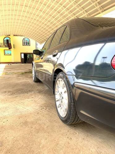 Mercedes E 240 2002, 297,000 km - 2.6 l - Masallı