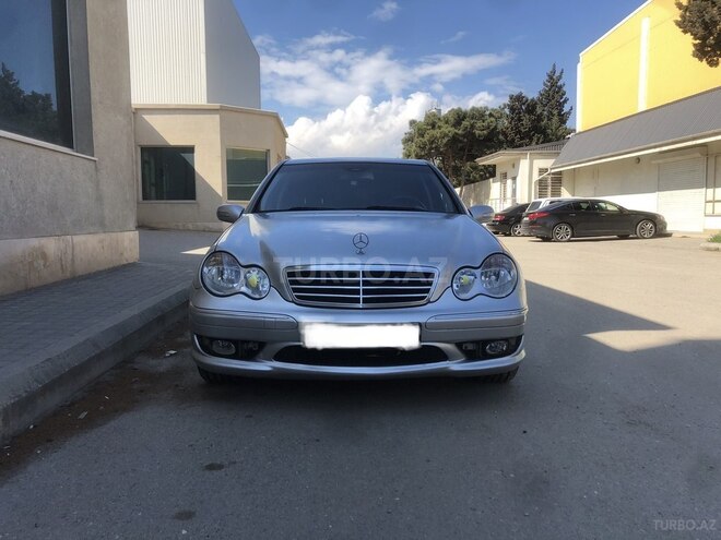 Mercedes C 180 2005, 332,000 km - 1.8 l - Bakı