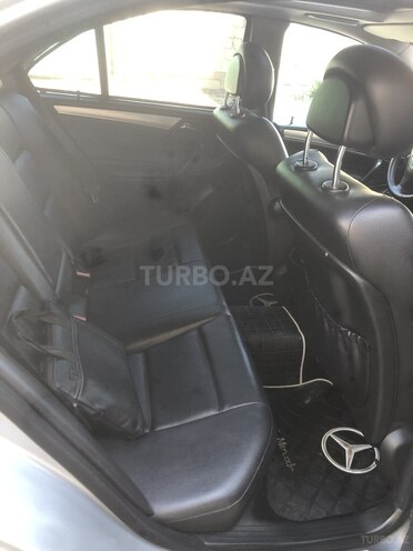 Mercedes C 180 2005, 332,000 km - 1.8 l - Bakı