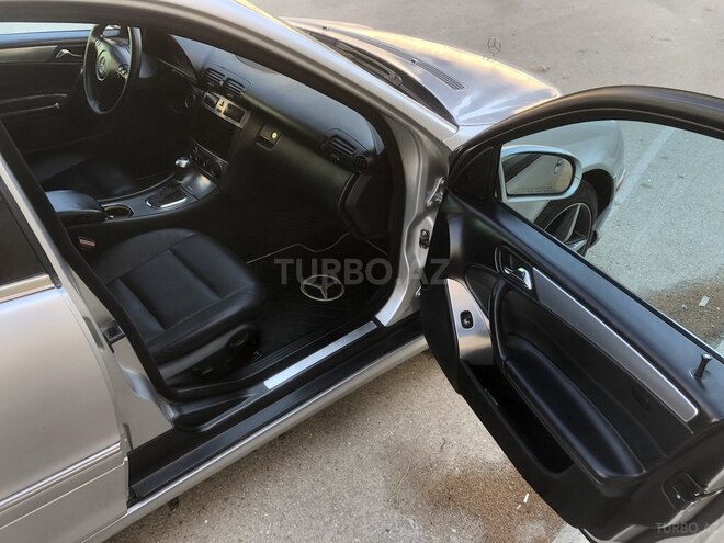 Mercedes C 180 2005, 332,000 km - 1.8 l - Bakı
