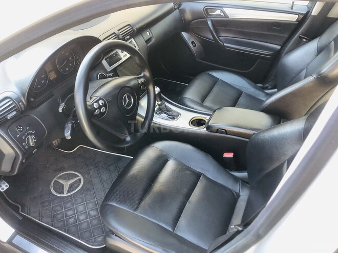 Mercedes C 180 2005, 332,000 km - 1.8 l - Bakı