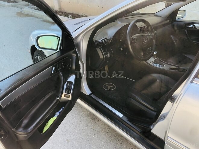 Mercedes C 180 2005, 332,000 km - 1.8 l - Bakı