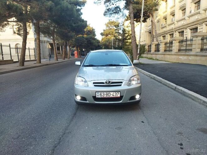 Toyota Corolla 2005, 294,000 km - 1.4 l - Bakı