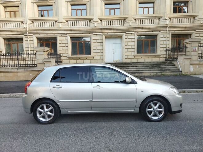 Toyota Corolla 2005, 294,000 km - 1.4 l - Bakı