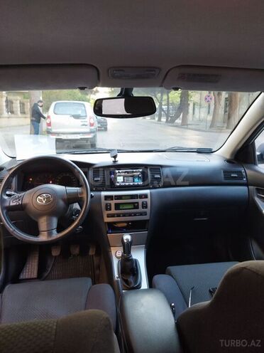 Toyota Corolla 2005, 294,000 km - 1.4 l - Bakı