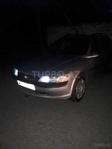 Opel Vectra 1998, 290,000 km - 2.0 л - Bakı