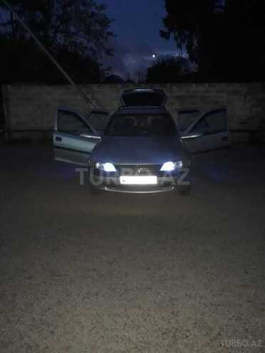 Opel Vectra 1998, 290,000 km - 2.0 л - Bakı
