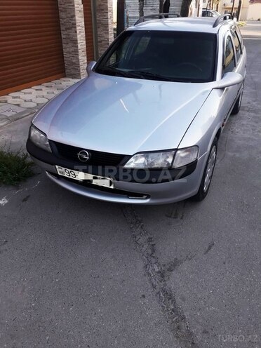 Opel Vectra 1998, 290,000 km - 2.0 л - Bakı