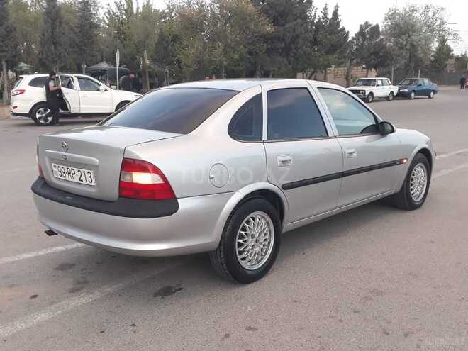 Opel Vectra 1996, 234,567 km - 1.6 l - Sumqayıt