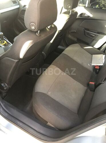Opel Astra 2006, 200,000 km - 1.4 l - Bakı