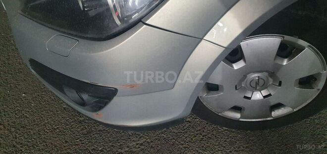 Opel Astra 2006, 200,000 km - 1.4 l - Bakı