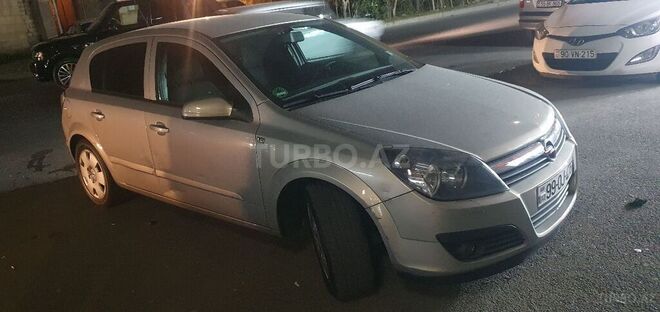 Opel Astra 2006, 200,000 km - 1.4 l - Bakı