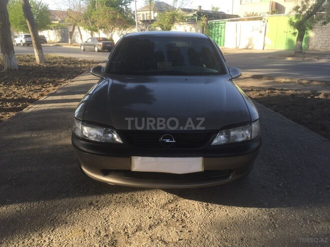 Opel Vectra 1997, 270,000 km - 1.8 l - Sumqayıt