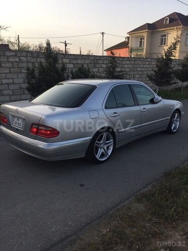 Mercedes E 240 2000, 170,000 km - 2.6 l - Bakı