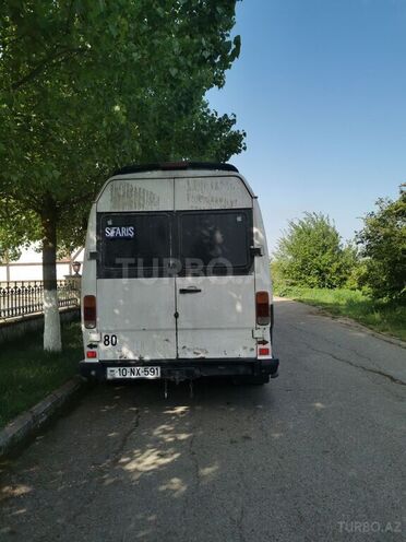 Mercedes 410 D 1991, 300,000 km - 2.5 l - Şamaxı