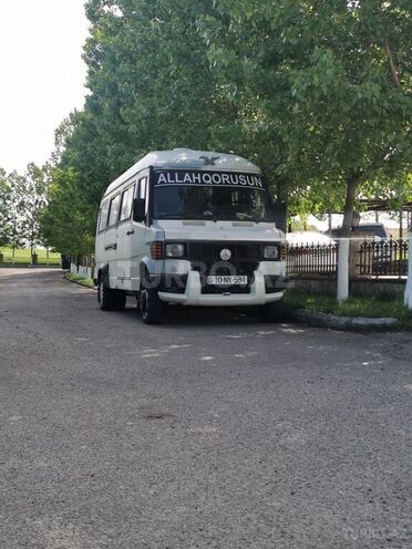 Mercedes 410 D 1991, 300,000 km - 2.5 l - Şamaxı