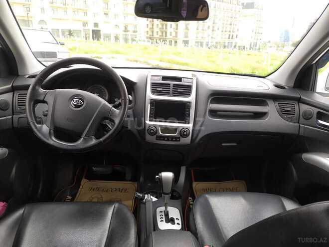 Kia Sportage 2009, 120,000 km - 2.0 l - Bakı