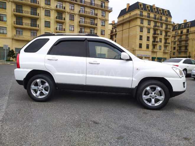 Kia Sportage 2009, 120,000 km - 2.0 l - Bakı