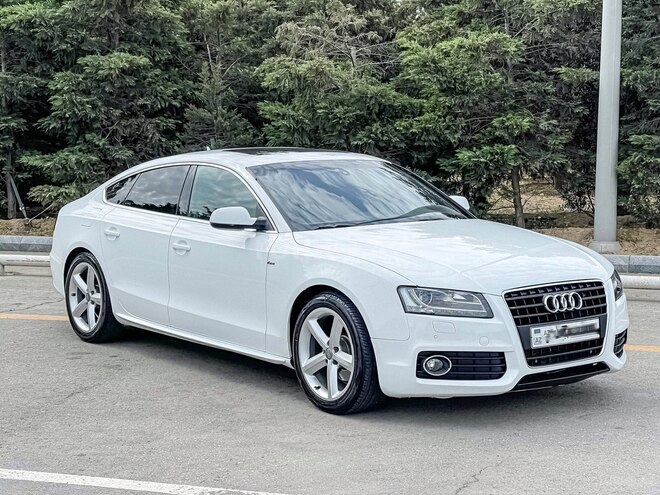 Audi A5 2010, 200,000 km - 2.0 l - Bakı