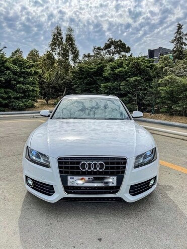 Audi A5 2010, 200,000 km - 2.0 l - Bakı