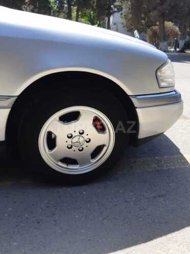 Mercedes C 180 1996, 302,000 km - 1.8 l - Sumqayıt