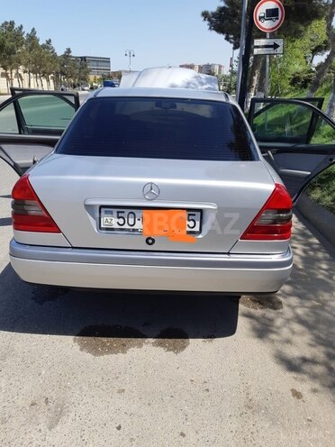 Mercedes C 180 1996, 302,000 km - 1.8 l - Sumqayıt