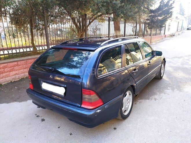 Mercedes C 180 1999, 300,000 km - 1.8 l - Bakı