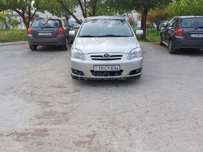 Toyota Corolla 2005, 177,000 km - 1.4 л - Bakı