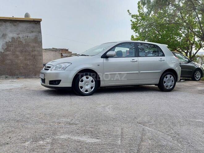 Toyota Corolla 2005, 177,000 km - 1.4 л - Bakı