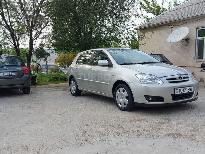 Toyota Corolla 2005, 177,000 km - 1.4 л - Bakı