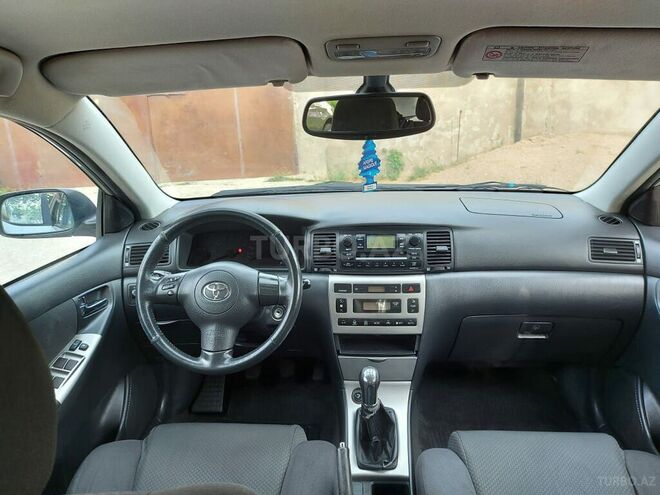 Toyota Corolla 2005, 177,000 km - 1.4 л - Bakı