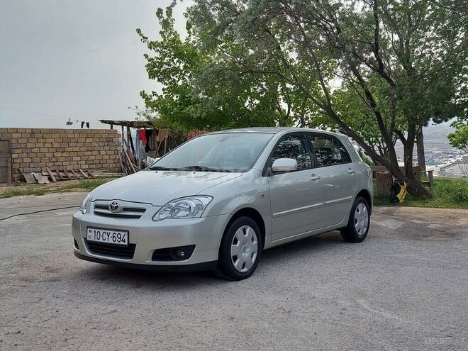 Toyota Corolla 2005, 177,000 km - 1.4 л - Bakı