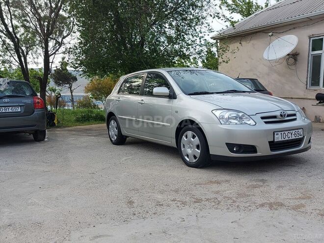 Toyota Corolla 2005, 177,000 km - 1.4 л - Bakı