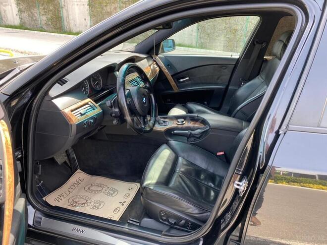 BMW 530 2005, 256,000 km - 3.0 l - Bakı