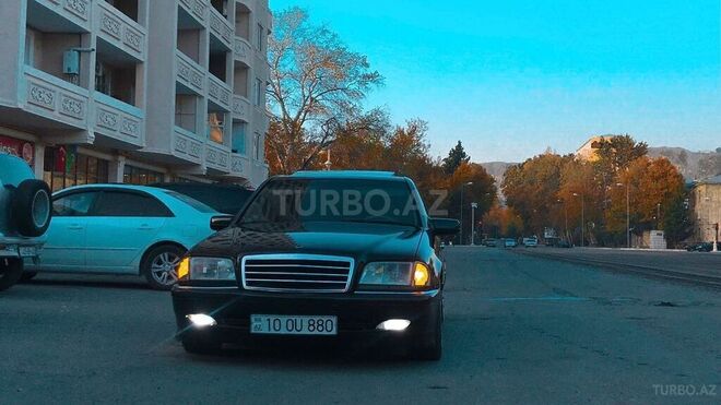 Mercedes C 230 1998, 262,261 km - 2.3 l - Bakı