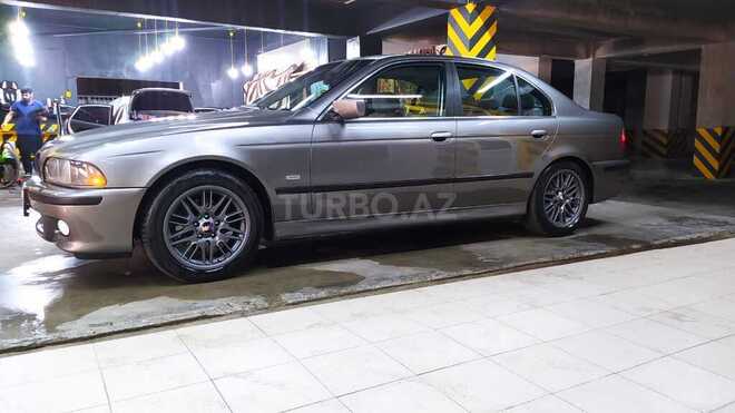 BMW 525 2003, 310,000 km - 2.5 l - Bakı